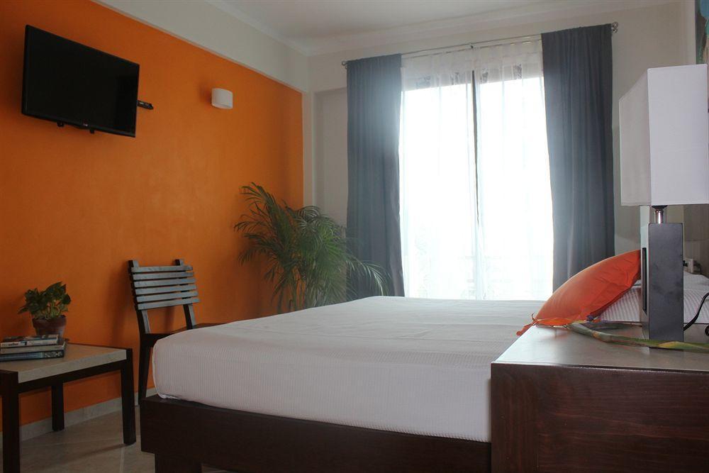 La Galeria By Bunik Hotel Playa del Carmen Exterior photo
