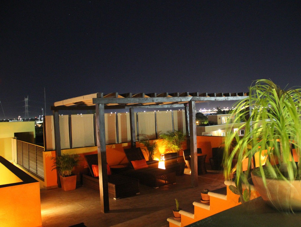 La Galeria By Bunik Hotel Playa del Carmen Exterior photo