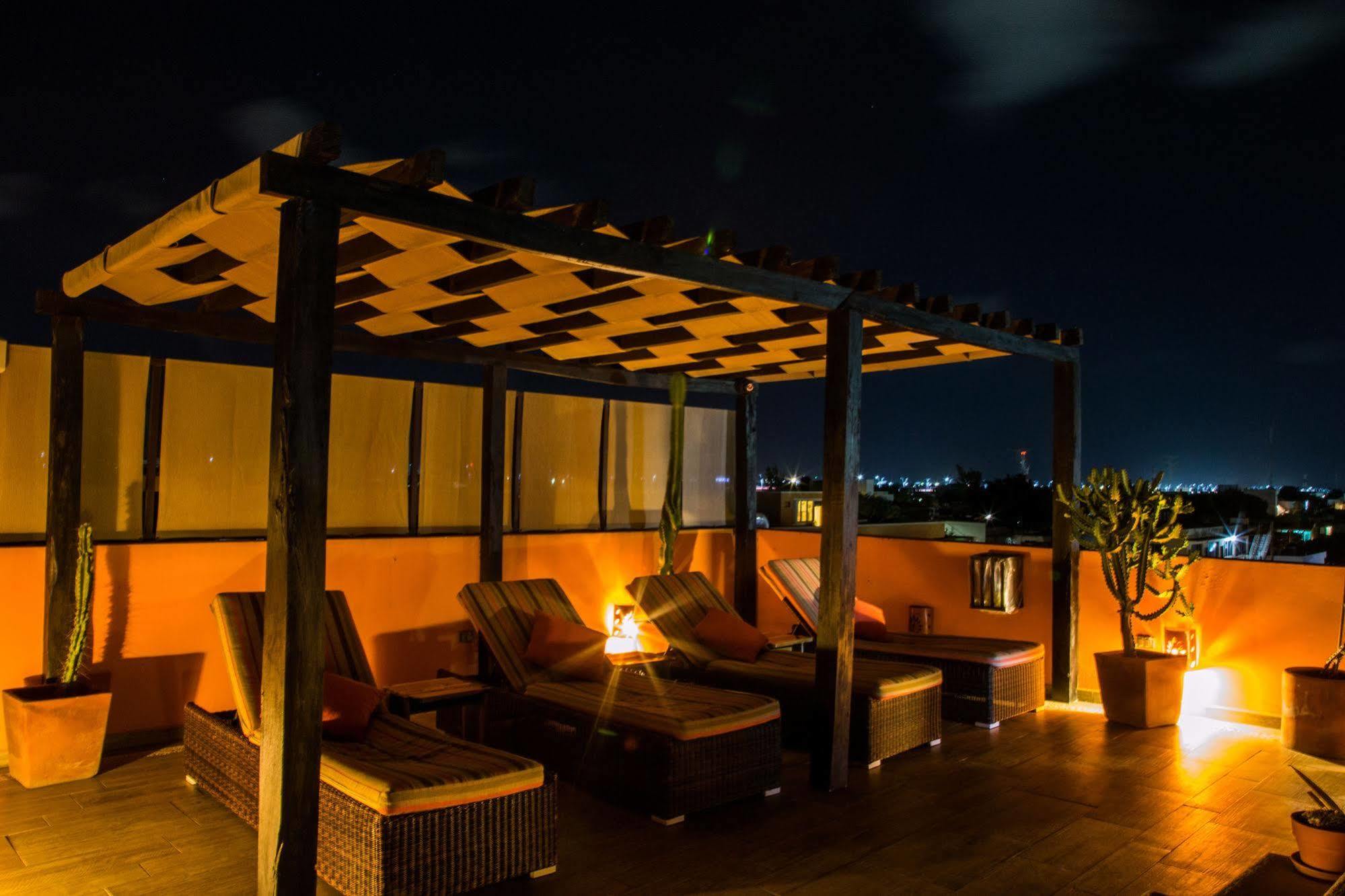 La Galeria By Bunik Hotel Playa del Carmen Exterior photo